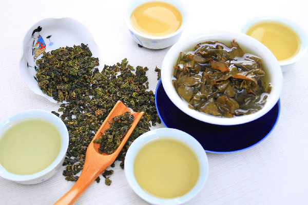 鐵觀音喝新茶還是老茶 鐵觀音適合做奶茶嗎 鐵觀音喝新茶還是老茶 鐵觀音適合做奶茶嗎