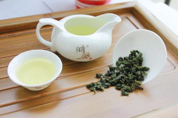 鐵觀音上火還是降火 鐵觀音喝多了對(duì)身體有害嗎 鐵觀音上火還是降火 鐵觀音喝多了對(duì)身體有害嗎