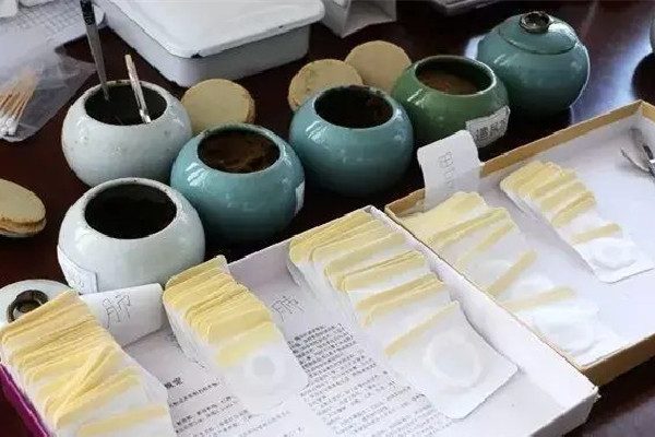 三伏貼去濕氣嗎 三伏貼對風(fēng)濕有效果嗎 三伏貼去濕氣嗎 三伏貼對風(fēng)濕有效果嗎