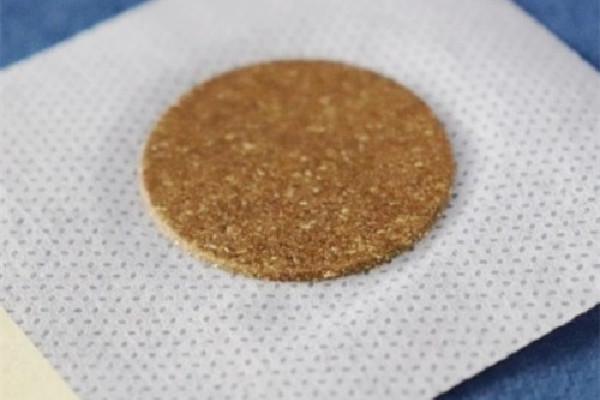 三伏貼有刺痛感正常嗎 三伏貼貼上什么感覺 三伏貼有刺痛感正常嗎 三伏貼貼上什么感覺