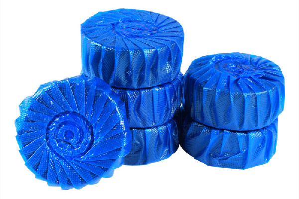 潔廁塊致癌是真的嗎 潔廁塊到底能不能用 潔廁塊致癌是真的嗎 潔廁塊到底能不能用