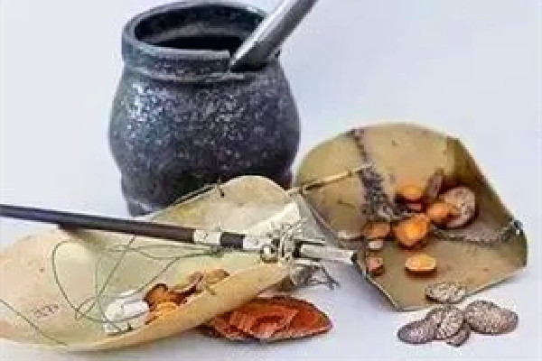 三伏貼去濕氣嗎 三伏貼對風(fēng)濕有效果嗎 三伏貼去濕氣嗎 三伏貼對風(fēng)濕有效果嗎