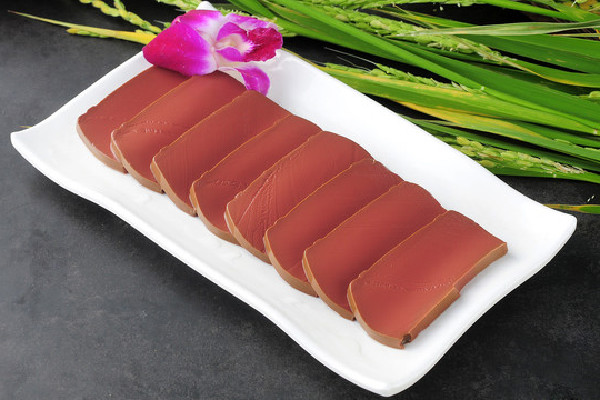 鴨血屬于動(dòng)物內(nèi)臟嗎 鴨血屬于高嘌呤食物嗎 鴨血屬于動(dòng)物內(nèi)臟嗎 鴨血屬于高嘌呤食物嗎