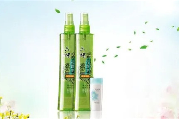 花露水會燃燒是因為含有什么 花露水要避光嗎 花露水會燃燒是因為含有什么 花露水要避光嗎