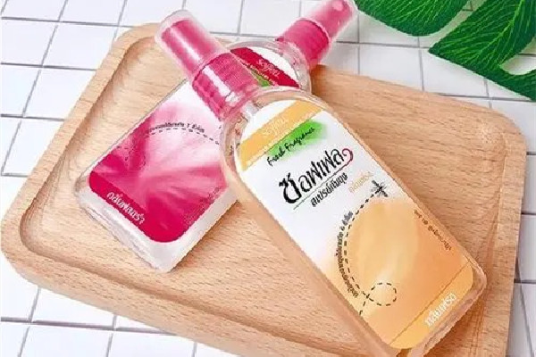 驅(qū)蚊水是噴在皮膚上還是空氣中 驅(qū)蚊水的正確使用方法 驅(qū)蚊水是噴在皮膚上還是空氣中 驅(qū)蚊水的正確使用方法