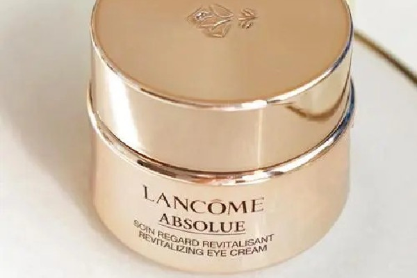 眼霜要經(jīng)常換牌子嗎 眼霜多久換一次品牌 眼霜要經(jīng)常換牌子嗎 眼霜多久換一次品牌