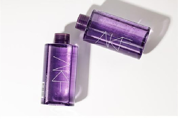 akf卸妝水怎么辨別真假 akf卸妝水怎么看生產日期 akf卸妝水怎么辨別真假 akf卸妝水怎么看生產日期