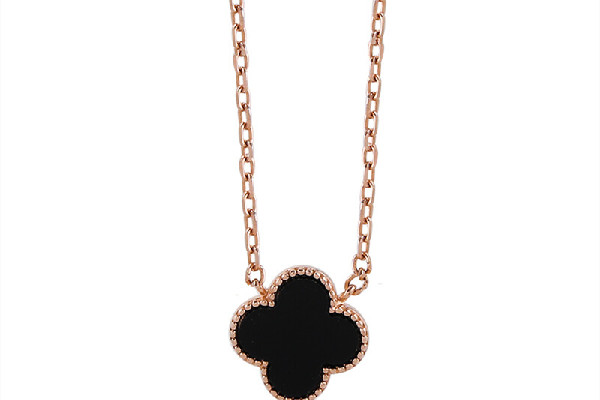 玫瑰金項(xiàng)鏈要每天摘下來嗎 玫瑰金項(xiàng)鏈需要注意什么 玫瑰金項(xiàng)鏈要每天摘下來嗎 玫瑰金項(xiàng)鏈需要注意什么