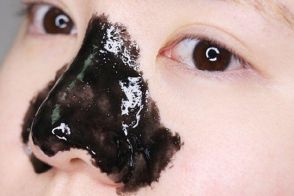 黑頭可以自己消失嗎 黑頭怎么擠出來 黑頭可以自己消失嗎 黑頭怎么擠出來