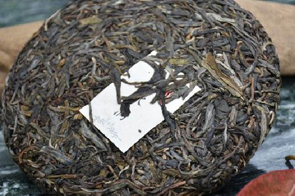 生普洱泡出來的茶是什么顏色 生普洱怎么泡比較好 生普洱泡出來的茶是什么顏色 生普洱怎么泡比較好