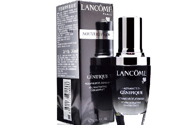 蘭蔻小黑瓶為什么用了臉上有點(diǎn)刺痛 蘭蔻小黑瓶對(duì)肌膚有刺激嗎 蘭蔻小黑瓶為什么用了臉上有點(diǎn)刺痛 蘭蔻小黑瓶對(duì)肌膚有刺激嗎