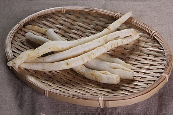 沙參南北有什么功效 沙參南北哪個(gè)好 沙參南北有什么功效 沙參南北哪個(gè)好