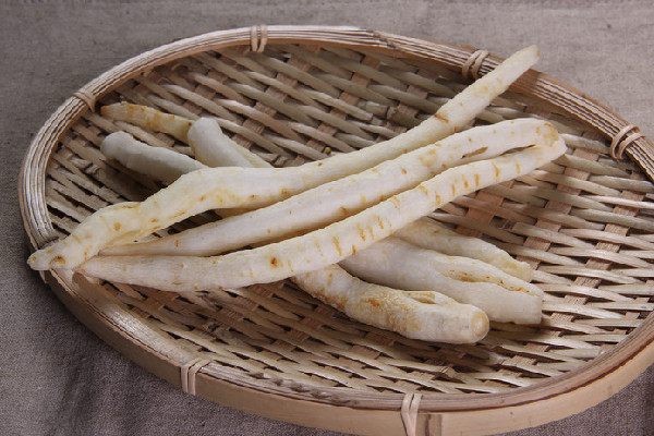 沙參有補氣作用嗎 沙參適合在夏天的時候吃嗎