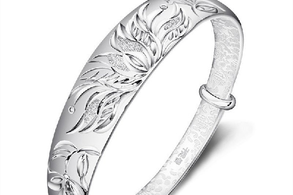 純銀手鐲品牌排行榜前十名 純銀手鐲買什么牌子好 純銀手鐲品牌排行榜前十名 純銀手鐲買什么牌子好