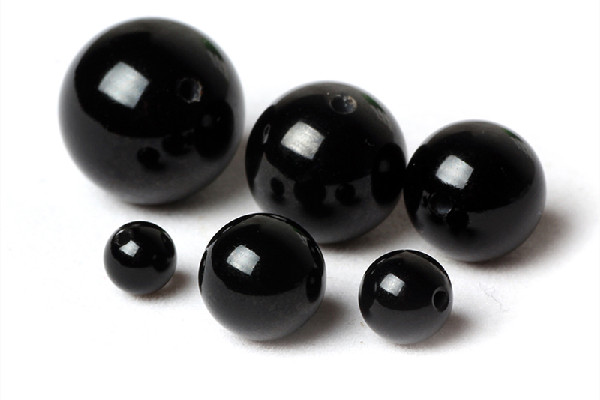 黑瑪瑙適合什么屬相佩戴 黑瑪瑙佩戴禁忌 黑瑪瑙適合什么屬相佩戴 黑瑪瑙佩戴禁忌