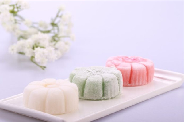 冰皮月餅吃起來什么感覺 冰皮月餅吃了會(huì)不會(huì)發(fā)胖 冰皮月餅吃起來什么感覺 冰皮月餅吃了會(huì)不會(huì)發(fā)胖