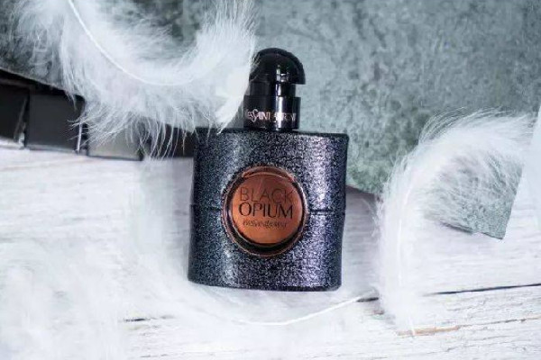 ysl黑鴉片香水有哪幾個版本 ysl黑鴉片香水會變味道嗎 ysl黑鴉片香水有哪幾個版本 ysl黑鴉片香水會變味道嗎