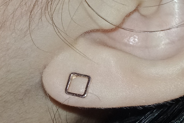 武漢打耳洞多少錢一對(duì)正常 武漢江漢路打耳洞的地方 武漢打耳洞多少錢一對(duì)正常 武漢江漢路打耳洞的地方