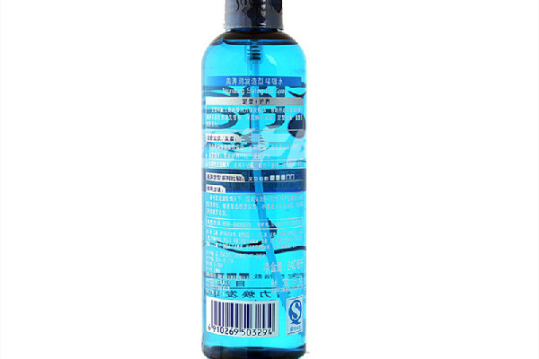 啫喱水會不會導(dǎo)致脫發(fā) 啫喱水會讓頭發(fā)變油嗎 啫喱水會不會導(dǎo)致脫發(fā) 啫喱水會讓頭發(fā)變油嗎