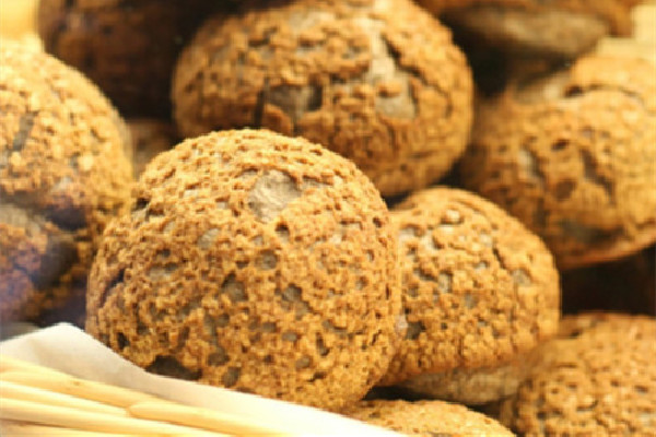 泡芙配什么喝的最好 泡芙可以冰著吃嗎 泡芙配什么喝的最好 泡芙可以冰著吃嗎