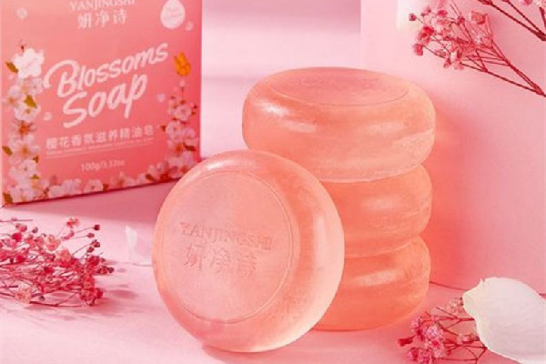 除螨皂和洗面奶哪個洗臉比較好 除螨皂洗臉真的有用嗎 除螨皂和洗面奶哪個洗臉比較好 除螨皂洗臉真的有用嗎