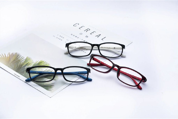 武漢哪里配眼鏡質(zhì)量好又實(shí)惠 武漢配眼鏡哪家醫(yī)院好 武漢哪里配眼鏡質(zhì)量好又實(shí)惠 武漢配眼鏡哪家醫(yī)院好