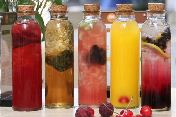 冷泡茶有茶多酚嗎 冷泡茶什么時(shí)候喝最好 冷泡茶有茶多酚嗎 冷泡茶什么時(shí)候喝最好