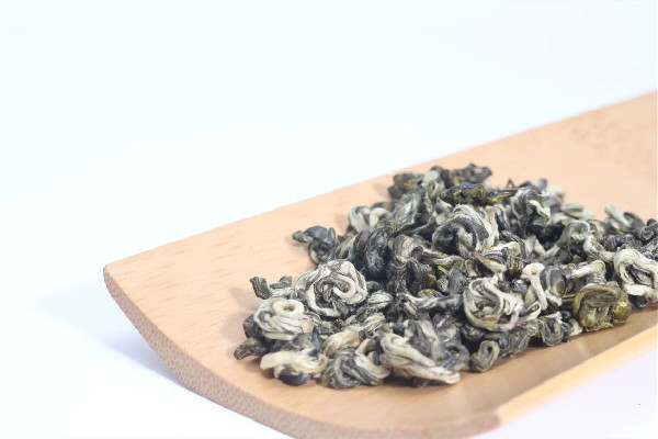 碧螺春會(huì)影響睡眠嗎 碧螺春可以提神醒腦嗎 碧螺春會(huì)影響睡眠嗎 碧螺春可以提神醒腦嗎