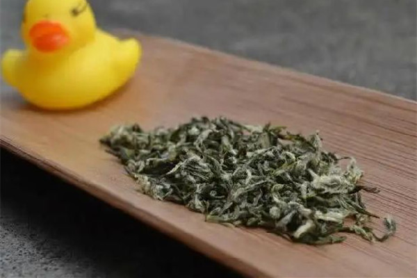 碧螺春和龍井哪個(gè)好 碧螺春是我國著名的綠茶嗎 碧螺春和龍井哪個(gè)好 碧螺春是我國著名的綠茶嗎