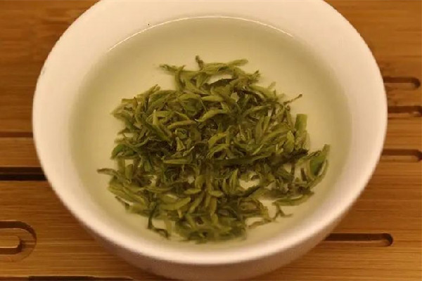 碧螺春有毛毛怎么回事 碧螺春的品質(zhì)特征 碧螺春有毛毛怎么回事 碧螺春的品質(zhì)特征