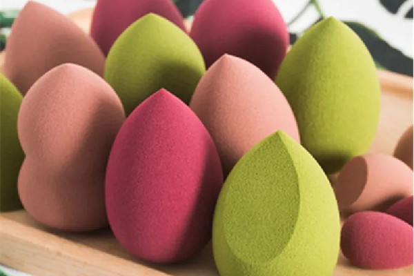 美妝蛋每次用了都要清洗嗎 美妝蛋多久更換一次比較好 美妝蛋每次用了都要清洗嗎 美妝蛋多久更換一次比較好