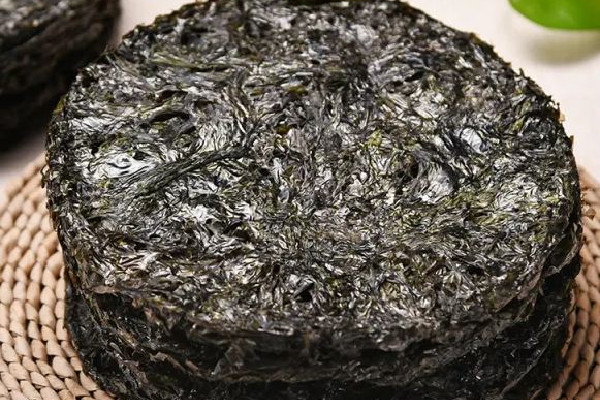 紫菜和裙帶菜哪個營養(yǎng)價值高 紫菜和海苔是同一種東西嗎 紫菜和裙帶菜哪個營養(yǎng)價值高 紫菜和海苔是同一種東西嗎