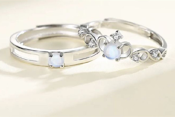 純銀戒指是不是很軟 純銀戒指會(huì)有劃痕嗎 純銀戒指是不是很軟 純銀戒指會(huì)有劃痕嗎