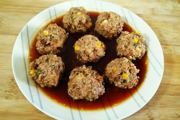 肉丸子腥味怎么去除 肉丸子加雞蛋好還是不加雞蛋好 肉丸子腥味怎么去除 肉丸子加雞蛋好還是不加雞蛋好