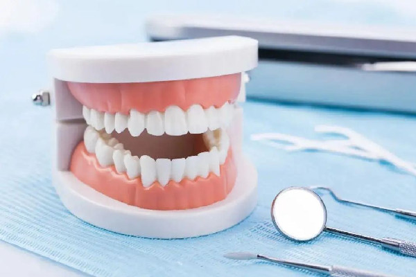 武漢矯正牙齒哪家醫(yī)院好 武漢矯正牙齒多少錢 武漢矯正牙齒哪家醫(yī)院好 武漢矯正牙齒多少錢