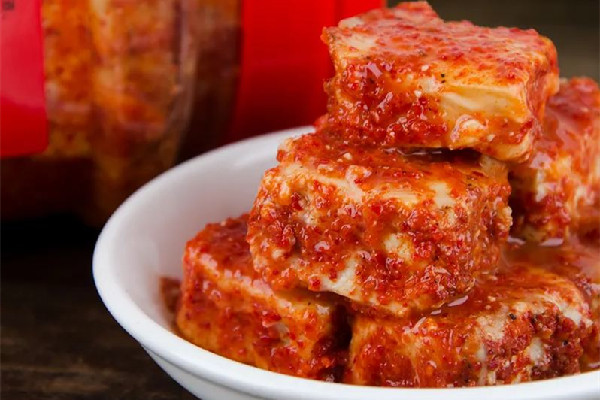 腐乳發(fā)黑了還能吃嗎 腐乳發(fā)黑是什么原因 腐乳發(fā)黑了還能吃嗎 腐乳發(fā)黑是什么原因