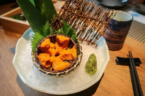 海膽多少錢一只 海膽按個(gè)賣還是按斤賣 海膽多少錢一只 海膽按個(gè)賣還是按斤賣