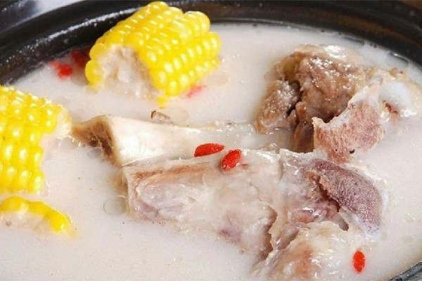 骨頭湯到底能不能補鈣 骨頭湯有營養(yǎng)嗎 骨頭湯到底能不能補鈣 骨頭湯有營養(yǎng)嗎