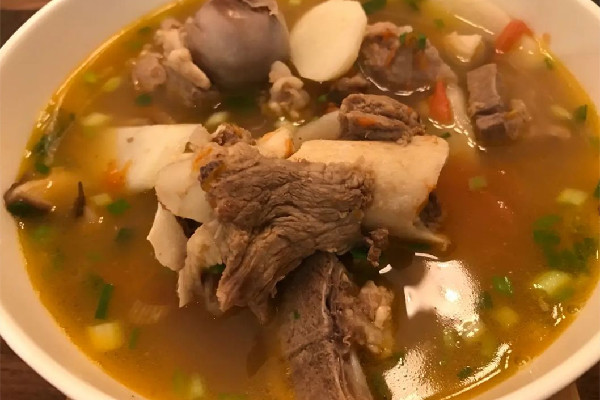 骨頭湯喝多了會痛風(fēng)嗎 骨頭湯一次喝多少 骨頭湯喝多了會痛風(fēng)嗎 骨頭湯一次喝多少