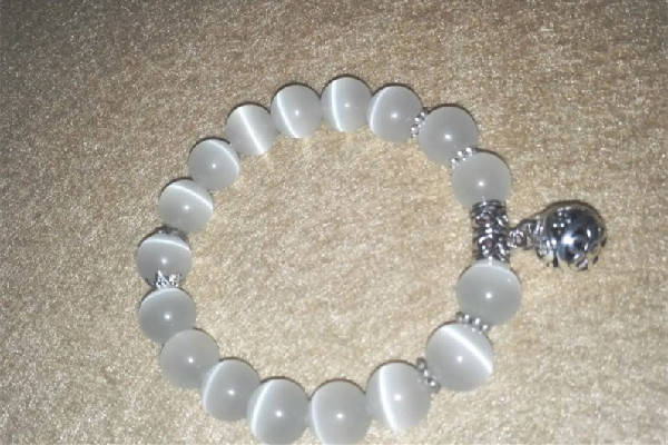 貓眼石多久清洗一次 貓眼石怎么清洗 貓眼石多久清洗一次 貓眼石怎么清洗