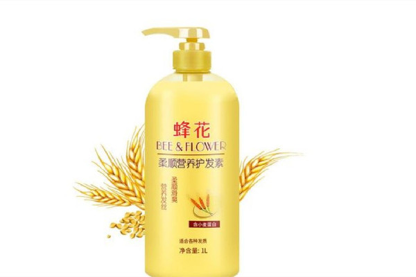 蜂花護(hù)發(fā)素黃瓶好用還是藍(lán)瓶好用 蜂花護(hù)發(fā)素買(mǎi)什么顏色 蜂花護(hù)發(fā)素黃瓶好用還是藍(lán)瓶好用 蜂花護(hù)發(fā)素買(mǎi)什么顏色