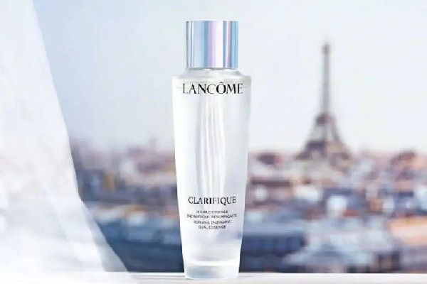 蘭蔻極光水是爽膚水還是精華水 蘭蔻極光水可以天天用么 蘭蔻極光水是爽膚水還是精華水 蘭蔻極光水可以天天用么