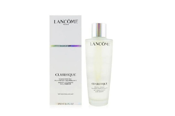 蘭蔻極光水要搖勻嗎 蘭蔻極光水的正確使用方法 蘭蔻極光水要搖勻嗎 蘭蔻極光水的正確使用方法