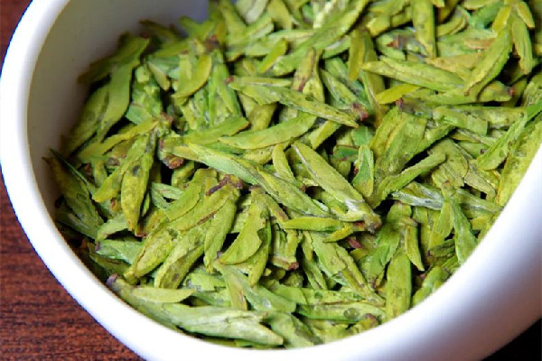 龍井茶的功效和作用 龍井茶可以減肥嗎 龍井茶的功效和作用 龍井茶可以減肥嗎