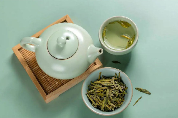 龍井茶和碧螺春茶哪個(gè)好 龍井茶屬于什么檔次 龍井茶和碧螺春茶哪個(gè)好 龍井茶屬于什么檔次