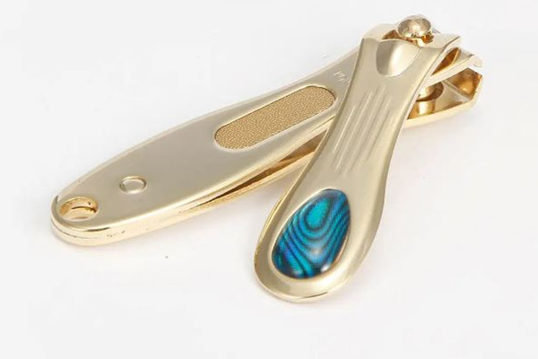 指甲刀碳鋼和不銹鋼哪個(gè)好 指甲刀可以隨便給他人用嗎 指甲刀碳鋼和不銹鋼哪個(gè)好 指甲刀可以隨便給他人用嗎