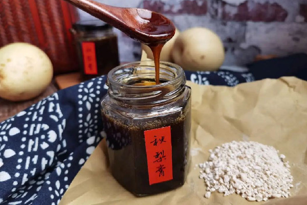 秋梨膏有保質(zhì)期嗎 秋梨膏可以放冰箱嗎 秋梨膏有保質(zhì)期嗎 秋梨膏可以放冰箱嗎