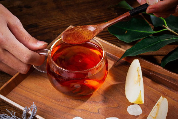 秋梨膏會導(dǎo)致腹瀉嗎 秋梨膏吃多了會怎樣 秋梨膏會導(dǎo)致腹瀉嗎 秋梨膏吃多了會怎樣