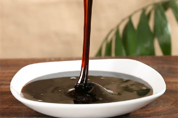 秋梨膏有下火的作用嗎 秋梨膏適合什么季節(jié)喝 秋梨膏有下火的作用嗎 秋梨膏適合什么季節(jié)喝