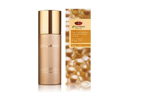 美白精華液多久用一次 美白精華液一次用量多少 美白精華液多久用一次 美白精華液一次用量多少